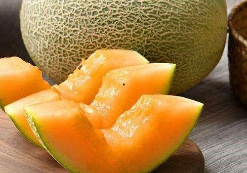 上火引起发烧吃哈密瓜